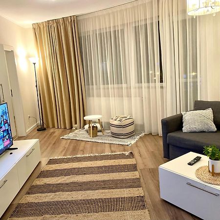 Moonlight Charming Shelter - 3Br 180º Balcony View Oradea Exterior foto
