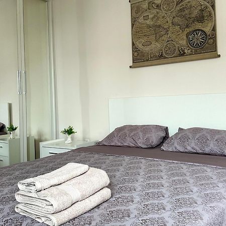 Moonlight Charming Shelter - 3Br 180º Balcony View Oradea Exterior foto