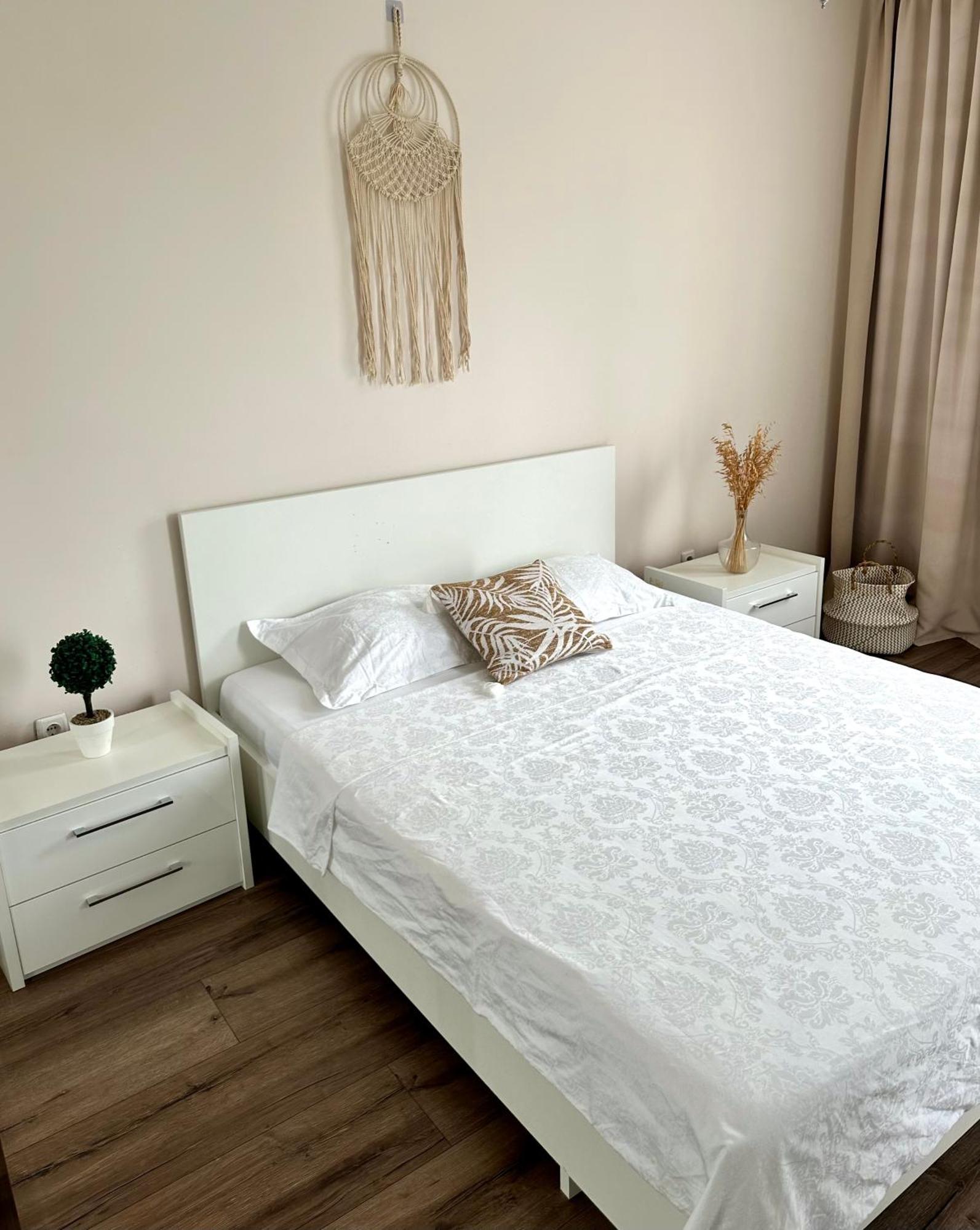 Moonlight Charming Shelter - 3Br 180º Balcony View Oradea Exterior foto